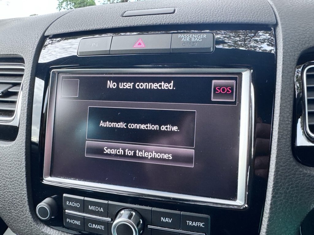 Used Volkswagen Touareg 2013 for sale - 76396200: Photo 28