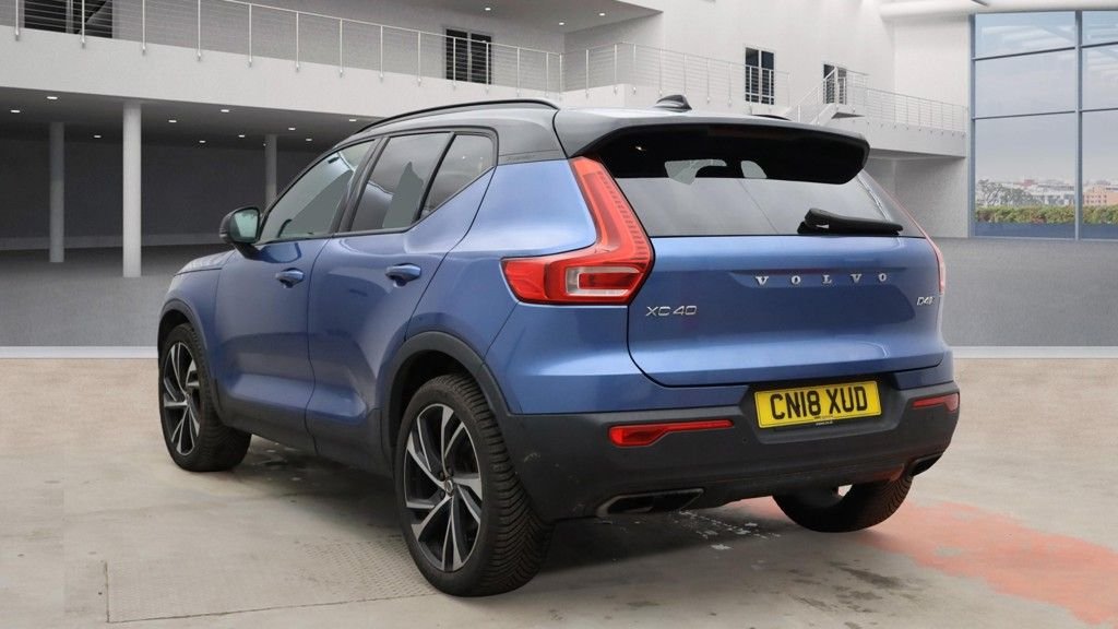 Used Volvo XC40 2018 for sale - 77765141: Photo 3