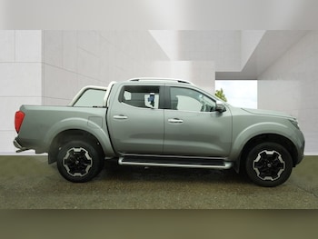 Used Nissan Navara 2020 for sale - 79022813: Photo