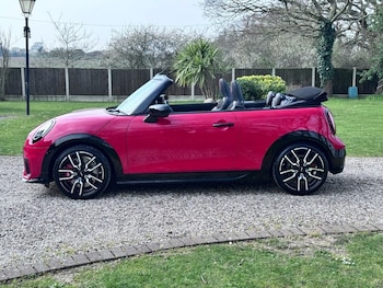 Used MINI Cooper 2025 for sale - 77990976: Photo