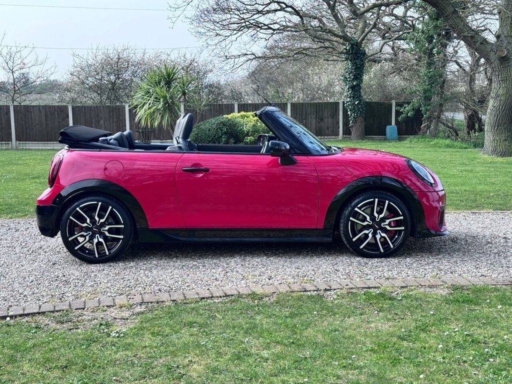 Used MINI Cooper 2025 for sale - 77990976: Photo 4