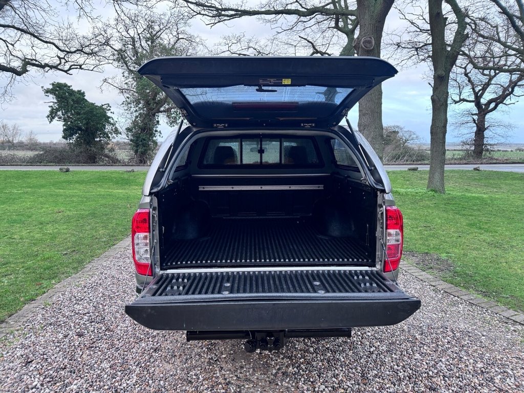 Used Nissan Navara 2018 for sale - 77369093: Photo 18