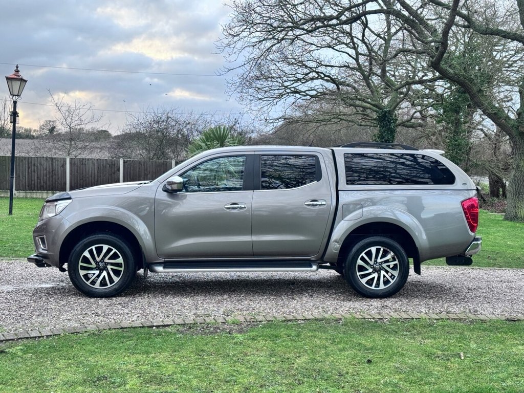 Used Nissan Navara 2018 for sale - 77369093: Photo 2
