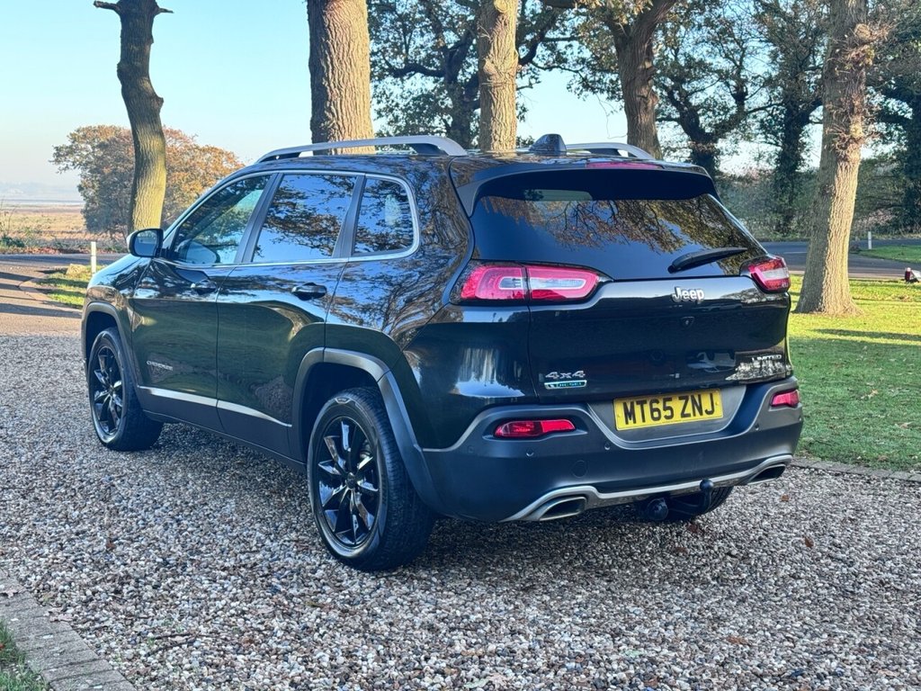 Used Jeep Cherokee 2015 for sale - 77779879: Photo 11