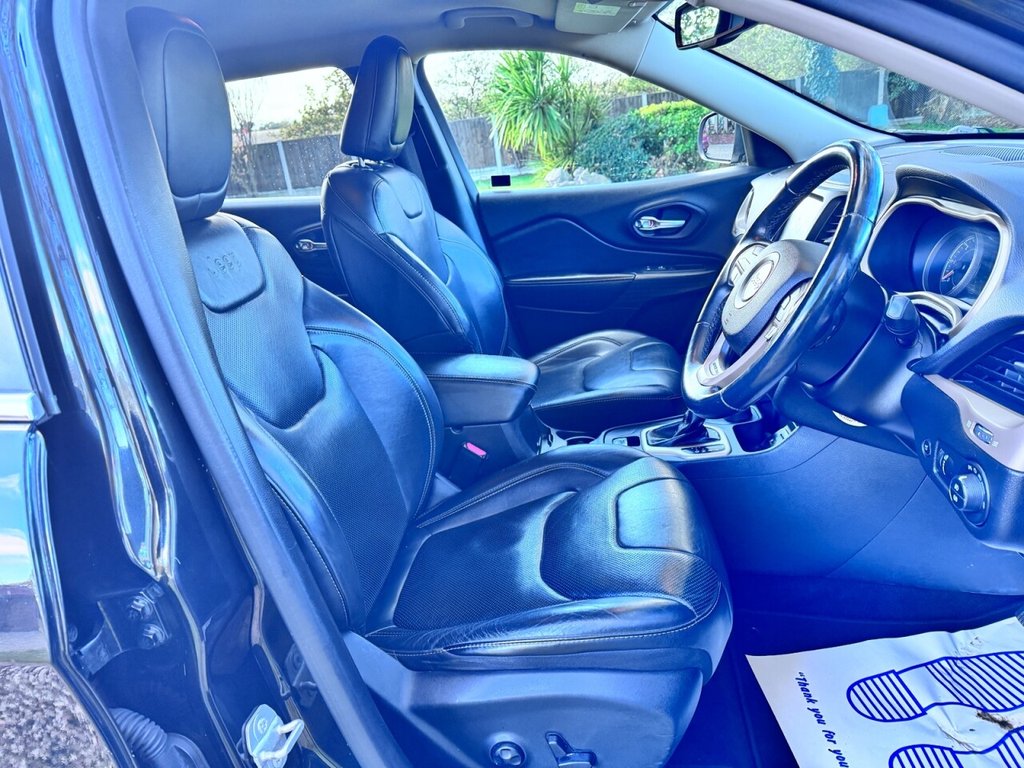 Used Jeep Cherokee 2015 for sale - 77779879: Photo 6