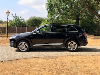 Used Audi Q7 2017 for sale - 79587892: Photo