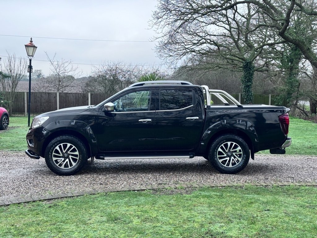 Used Nissan Navara 2016 for sale - 77498378: Photo 2