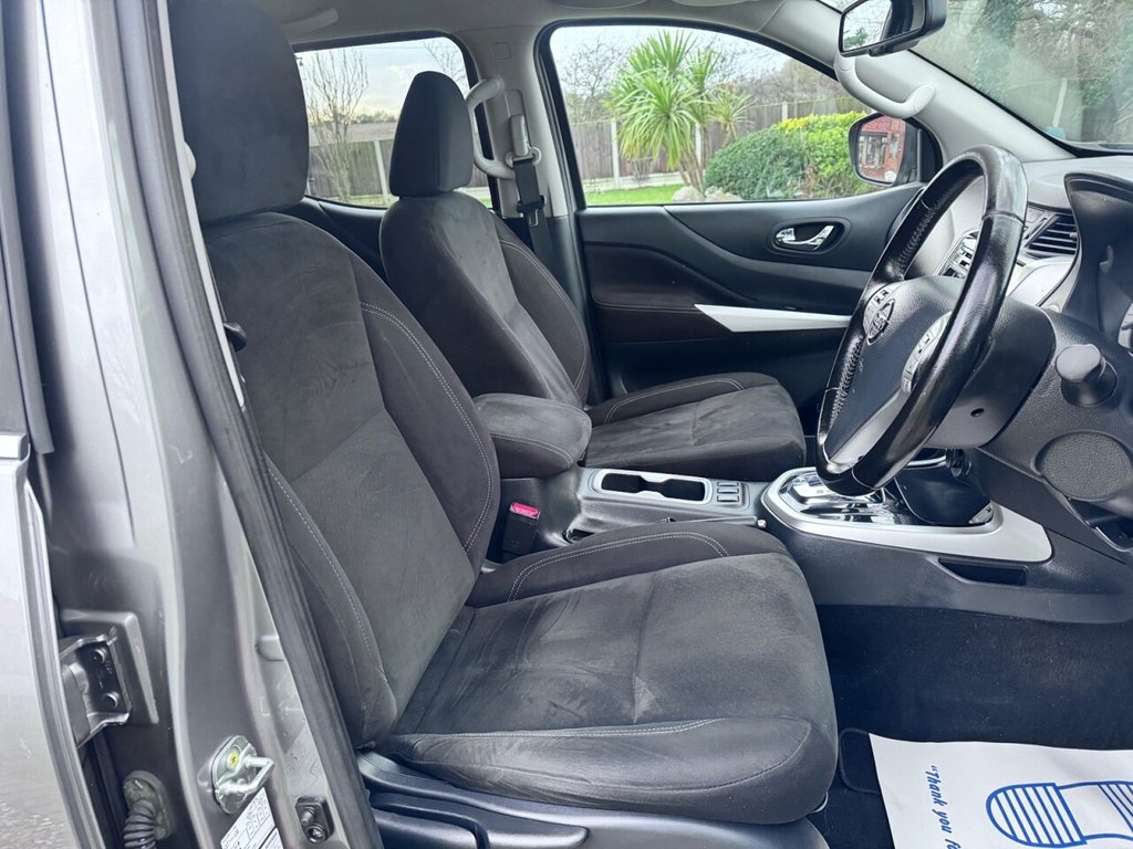 Used Nissan Navara 2018 for sale - 77122181: Photo 6