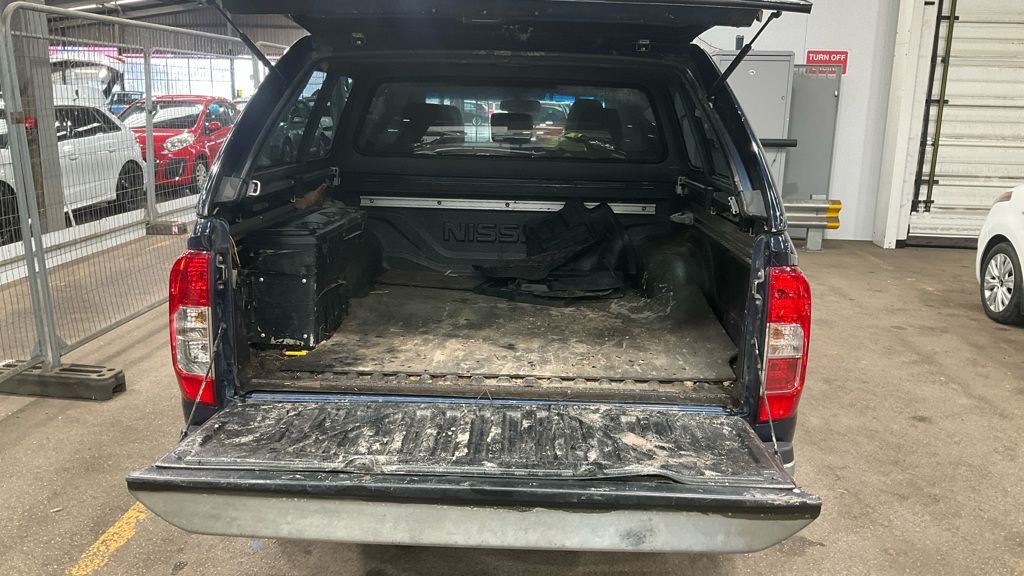 Used Nissan Navara 2016 for sale - 77693109: Photo 8