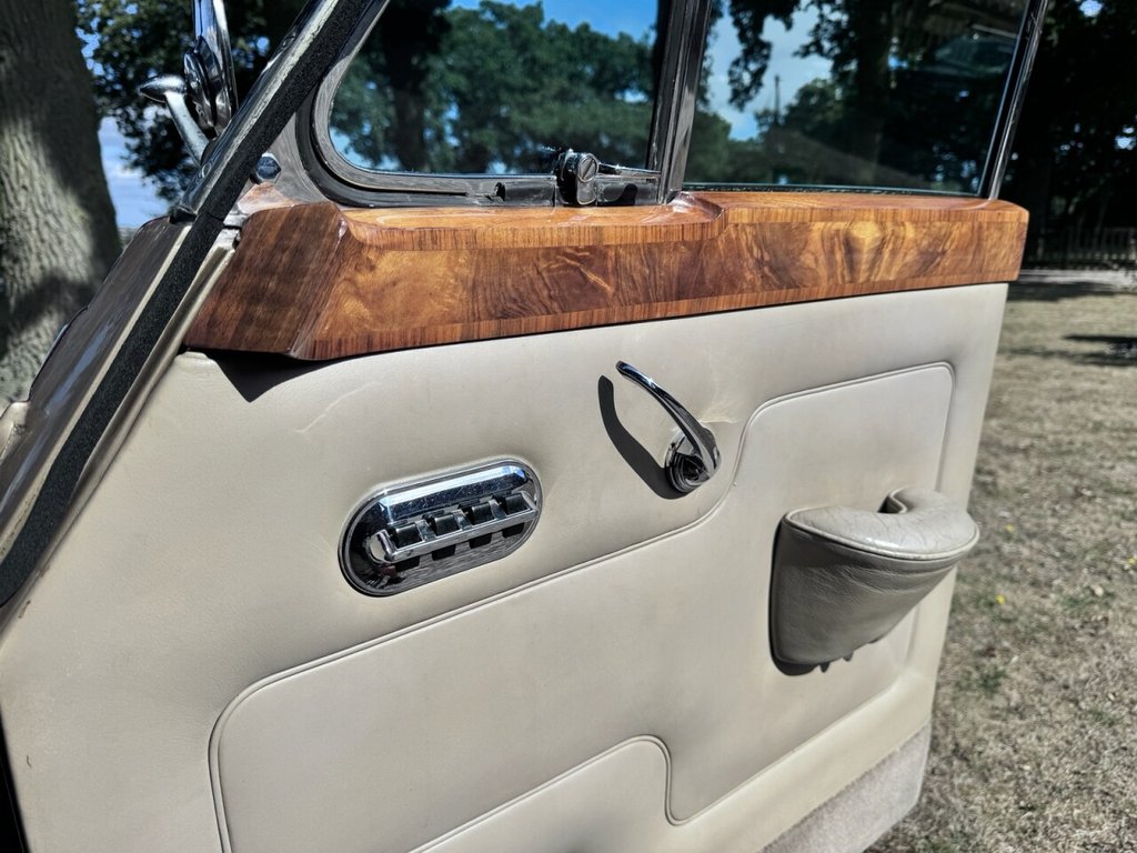 Used Rolls-Royce Silver Cloud 1964 for sale - 76709957: Photo 44