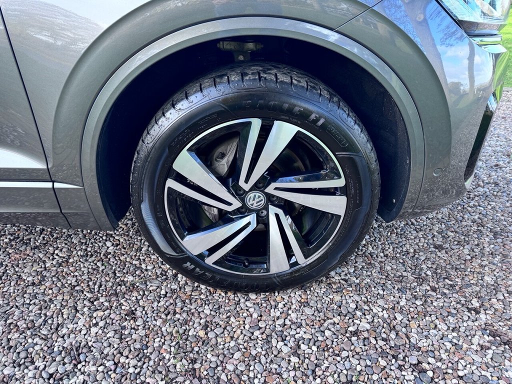 Used Volkswagen Touareg 2019 for sale - 76724719: Photo 18