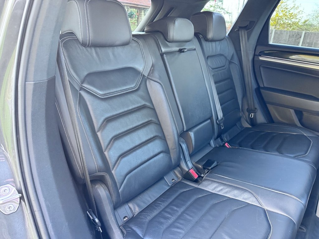 Used Volkswagen Touareg 2019 for sale - 76724719: Photo 19