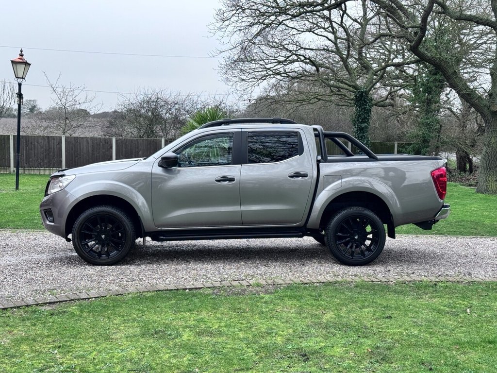 Used Nissan Navara 2016 for sale - 77499361: Photo 2