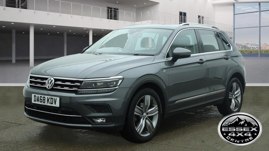 Used Volkswagen Tiguan 2018 for sale - 76768740: Photo 1
