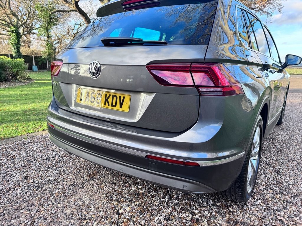 Used Volkswagen Tiguan 2018 for sale - 76768740: Photo 15