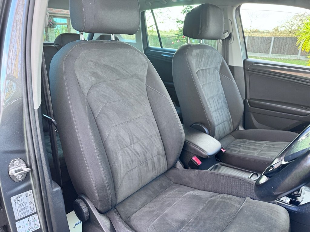 Used Volkswagen Tiguan 2018 for sale - 76768740: Photo 24