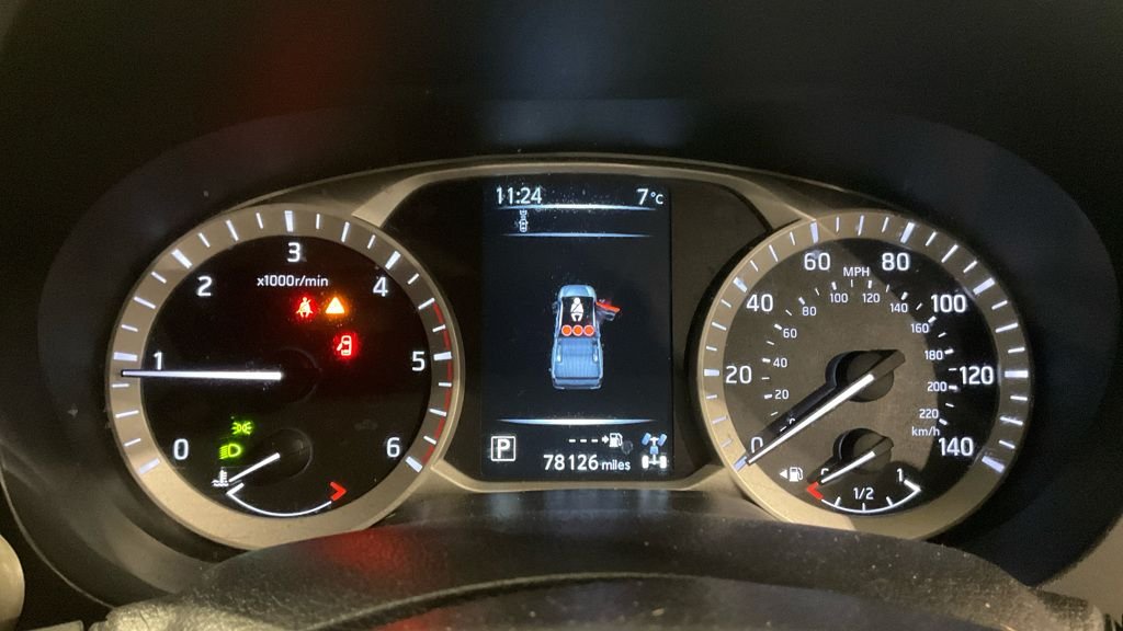 Used Nissan Navara 2018 for sale - 77920500: Photo 10