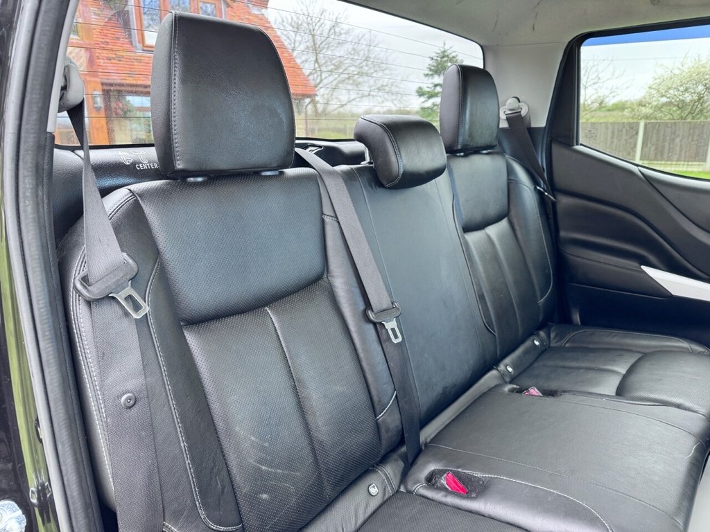 Used Nissan Navara 2018 for sale - 77920500: Photo 22