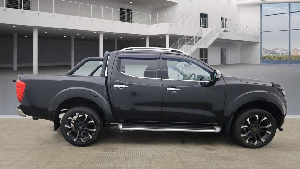 Used Nissan Navara 2018 for sale - 77920500: Photo 5