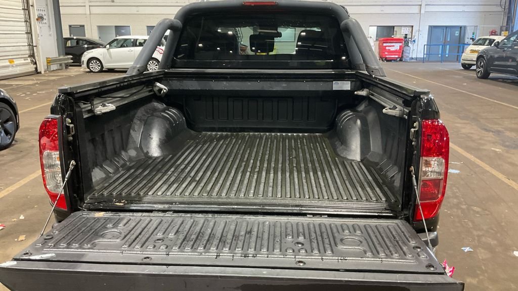 Used Nissan Navara 2018 for sale - 77920500: Photo 7