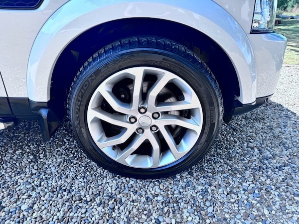 Used Land Rover Discovery 4 2016 for sale - 75527671: Photo 17