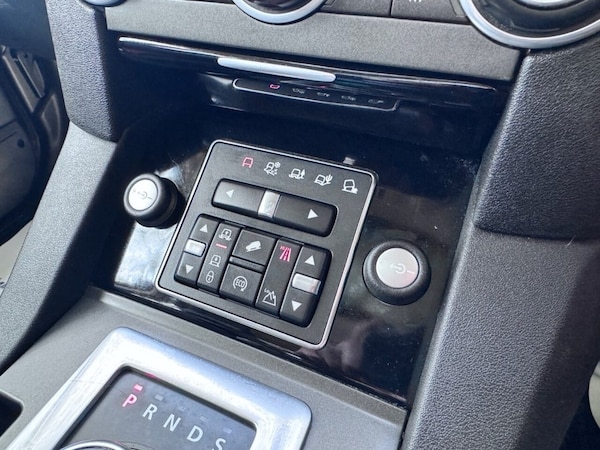 Used Land Rover Discovery 4 2016 for sale - 75527671: Photo 33