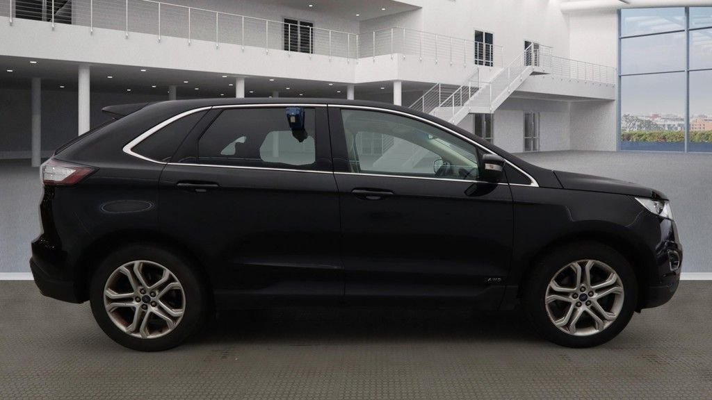 Used Ford Edge 2018 for sale - 77953179: Photo 5