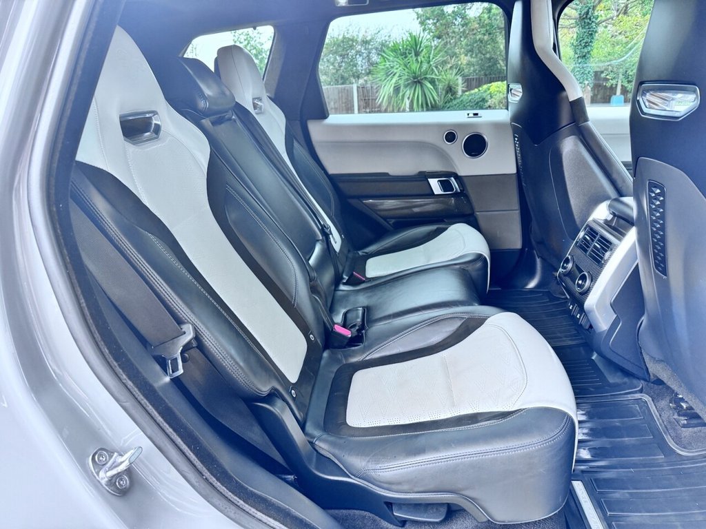 Used Land Rover Range Rover Sport 2018 for sale - 76235853: Photo 35