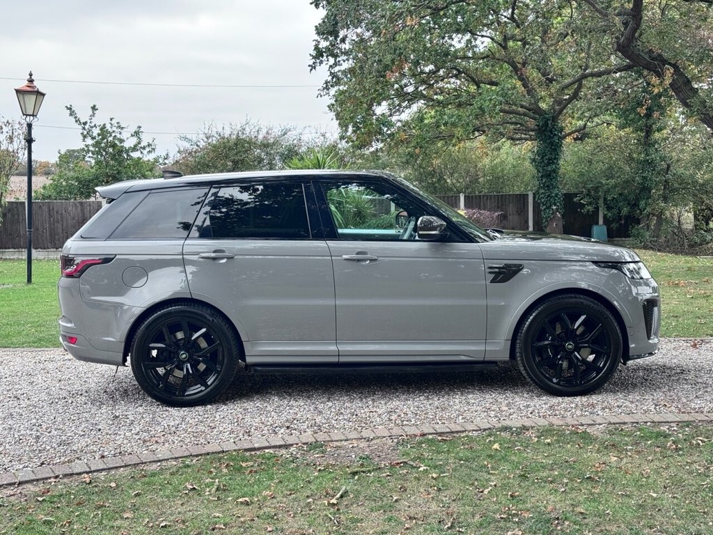 Used Land Rover Range Rover Sport 2018 for sale - 76235853: Photo 4
