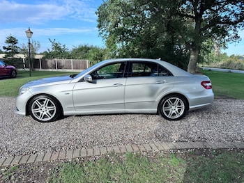 Used Mercedes-Benz E-Class 2013 for sale - 75912030: Photo