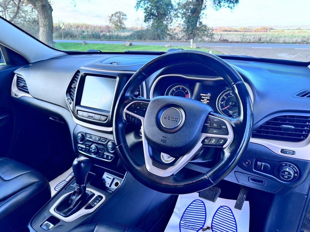 Used Jeep Cherokee 2015 for sale - 76642560: Photo 35