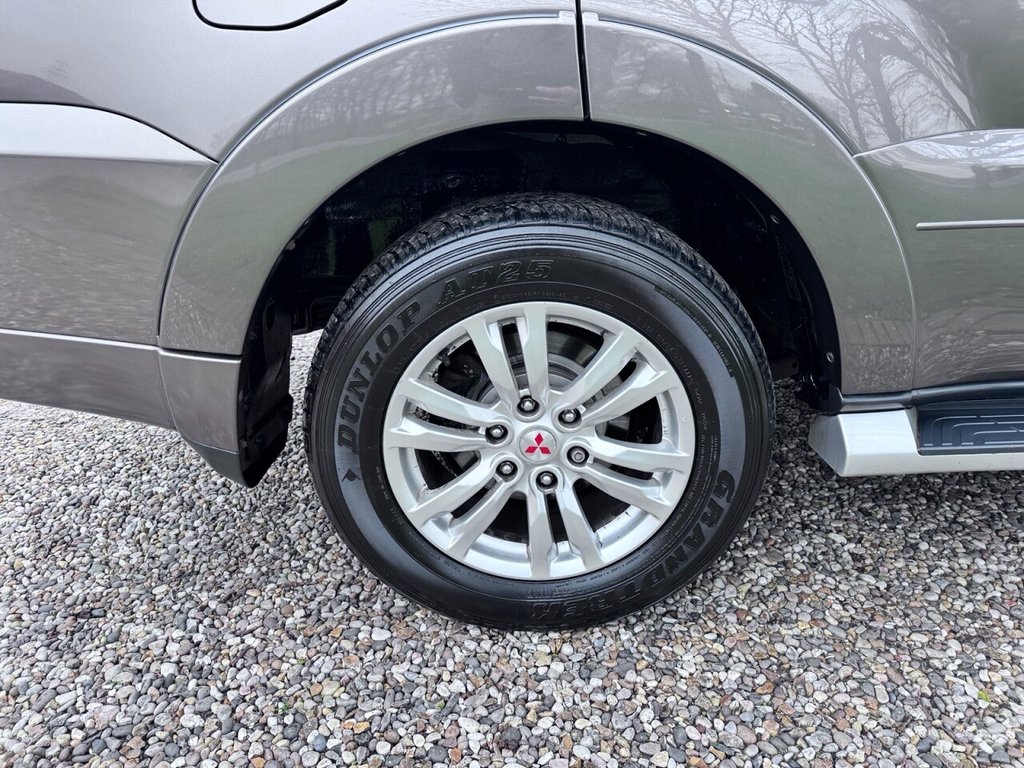 Used Mitsubishi Shogun 2016 for sale - 77288426: Photo 19