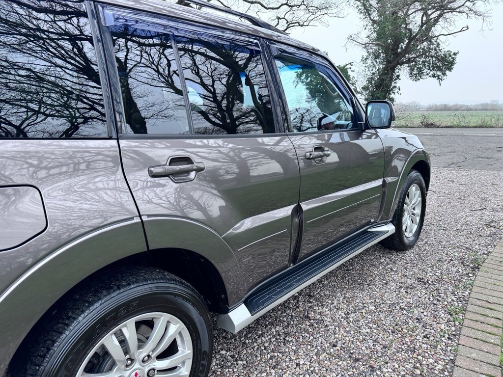 Used Mitsubishi Shogun 2016 for sale - 77288426: Photo 22