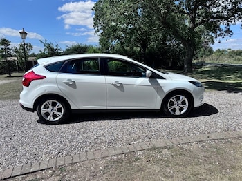 Used Ford Focus 2012 for sale - 75527361: Photo