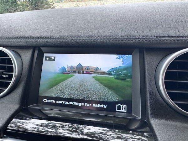 Used Land Rover Discovery 4 2015 for sale - 76235772: Photo 10