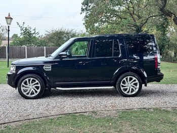 Used Land Rover Discovery 4 2015 for sale - 76235772: Photo 2