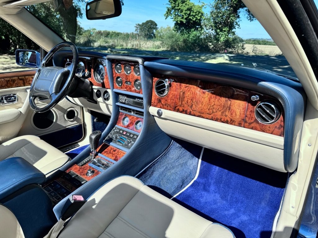 Used Bentley Azure 1997 for sale - 76709955: Photo 10