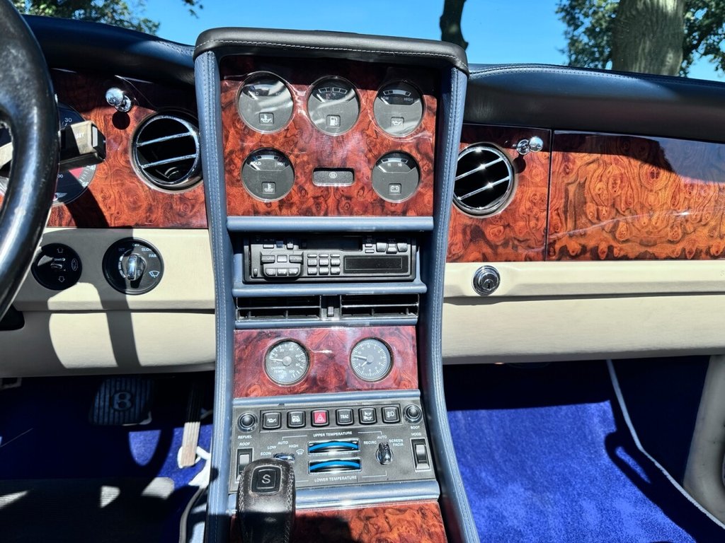 Used Bentley Azure 1997 for sale - 76709955: Photo 19
