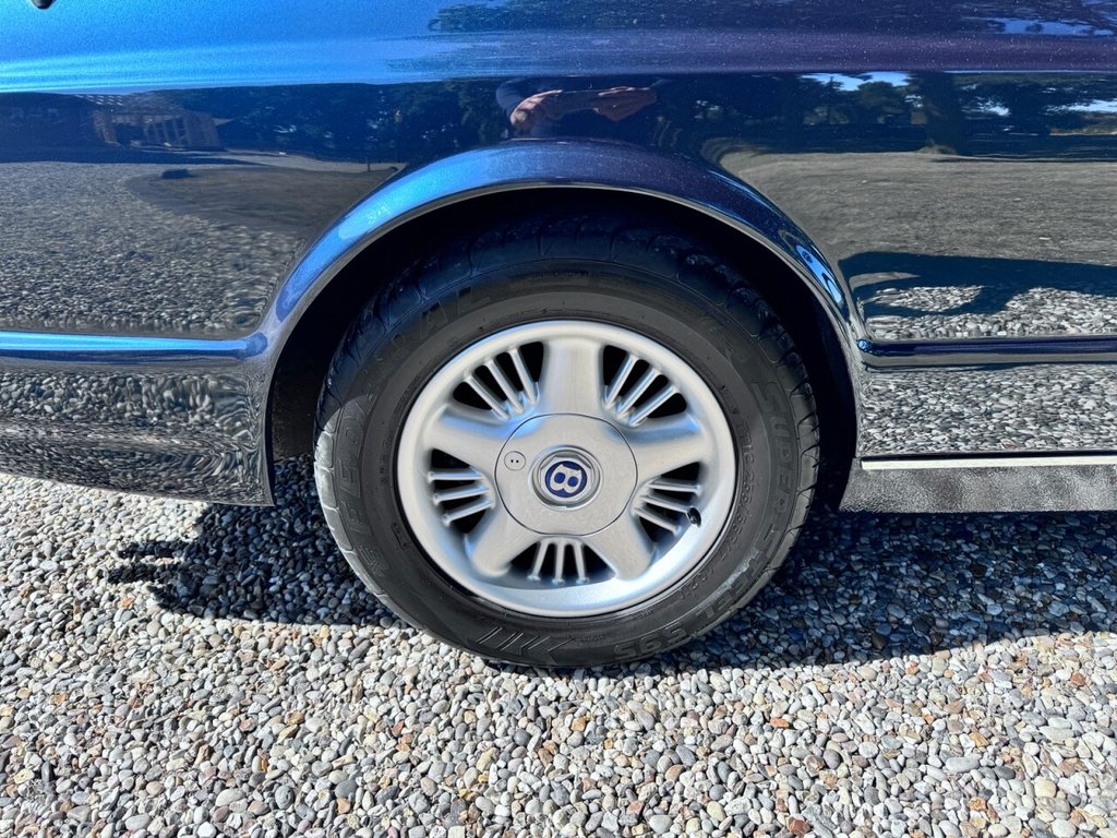 Used Bentley Azure 1997 for sale - 76709955: Photo 31