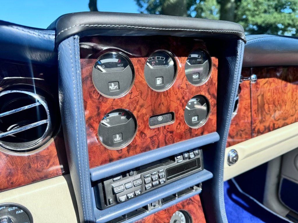 Used Bentley Azure 1997 for sale - 76709955: Photo 38