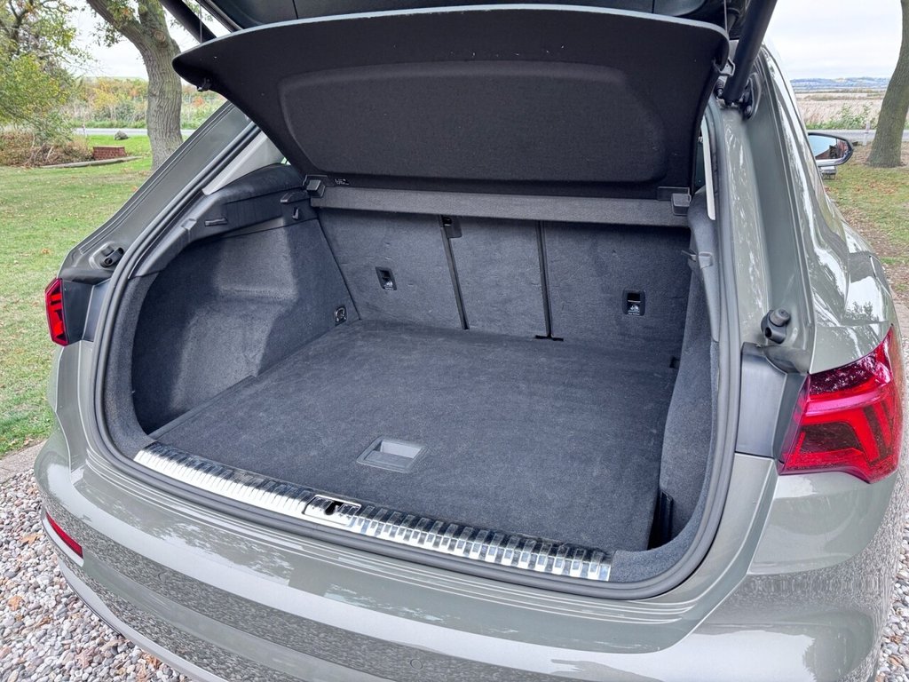 Used Audi Q3 2020 for sale - 76235769: Photo 17