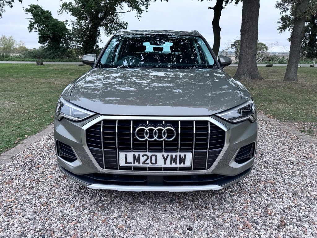 Used Audi Q3 2020 for sale - 76235769: Photo 3