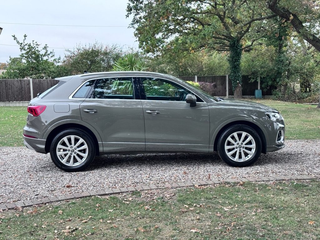 Used Audi Q3 2020 for sale - 76235769: Photo 4