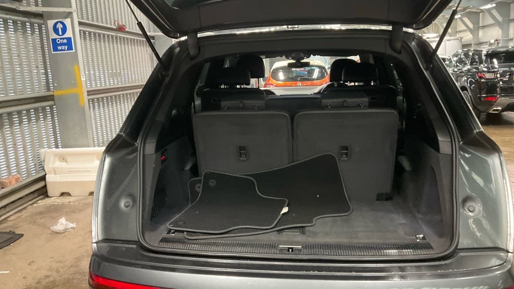 Used Audi Q7 2016 for sale - 77835843: Photo 7