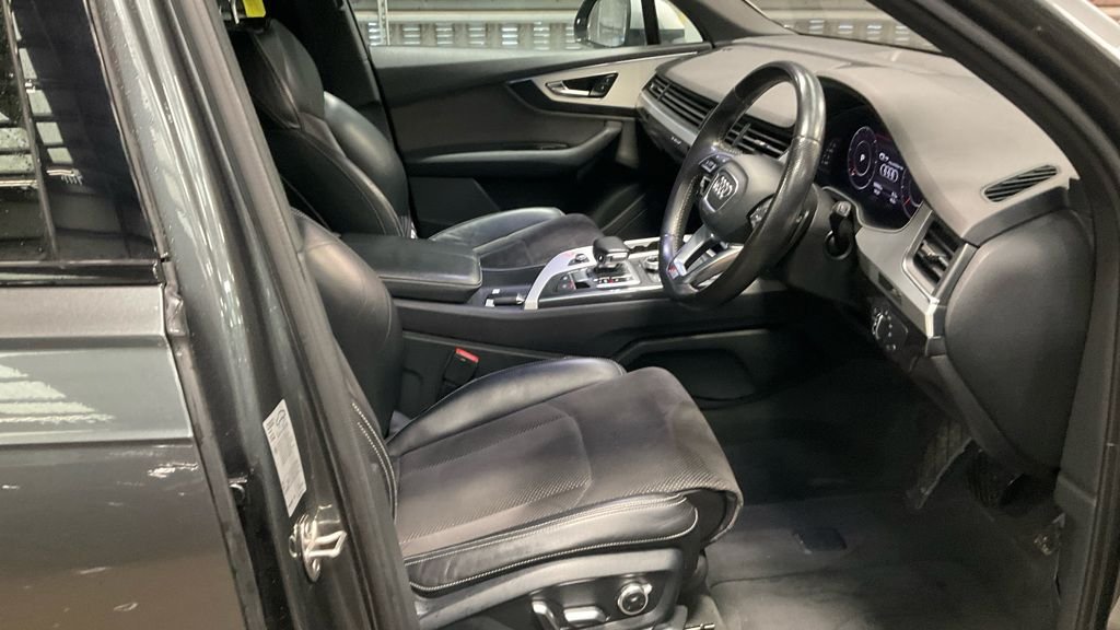 Used Audi Q7 2016 for sale - 77835843: Photo 9