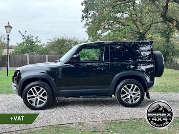 Used Land Rover Defender 2023 for sale - 76235809: Photo 2