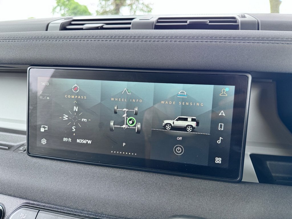 Used Land Rover Defender 2023 for sale - 76235809: Photo 33