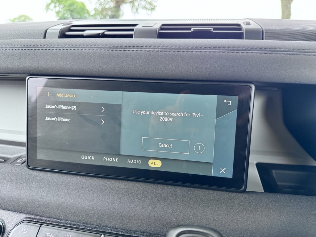 Used Land Rover Defender 2023 for sale - 76235809: Photo 35