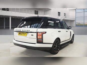 Used Land Rover Range Rover 2017 for sale - 77905194: Photo