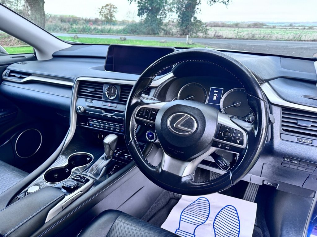 Used Lexus RX 2017 for sale - 76632375: Photo 8